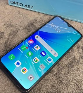 Oppo A57 มือสอง สีดำ เชียงราย